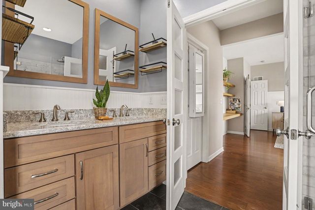 7 THISTLE GRN, Lancaster, PA 17602