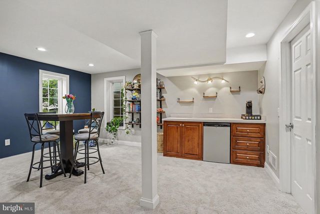7 THISTLE GRN, Lancaster, PA 17602