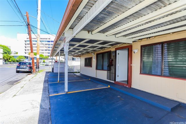 1641 Stillman Lane, Honolulu, HI 96817