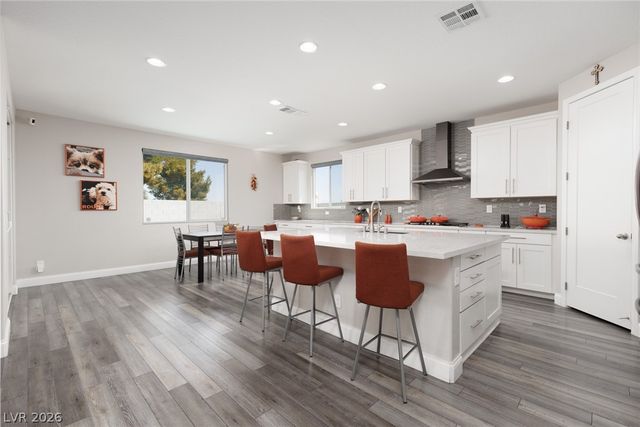 194 Baru Belin Avenue, Las Vegas, NV 89183