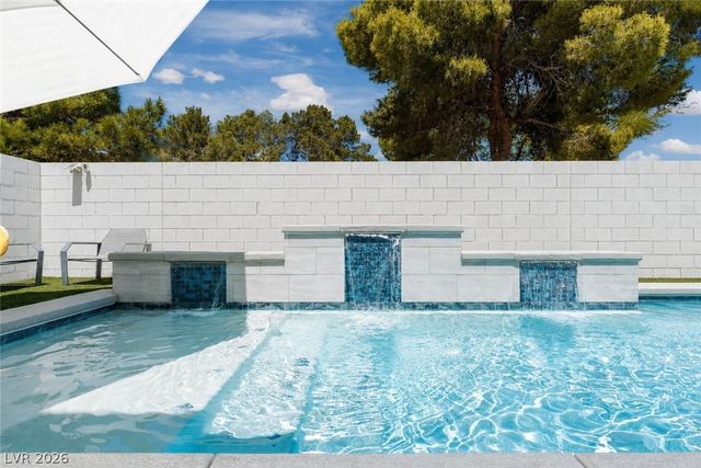 194 Baru Belin Avenue, Las Vegas, NV 89183