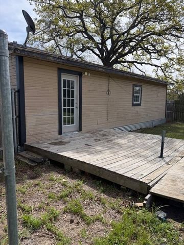 201 Dover Drive, West Tawakoni, TX 75474