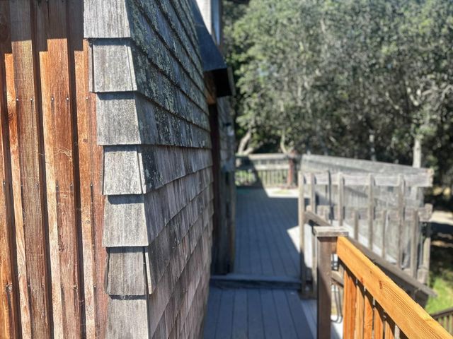 21 A El Cuenco, Carmel Valley, CA 93924