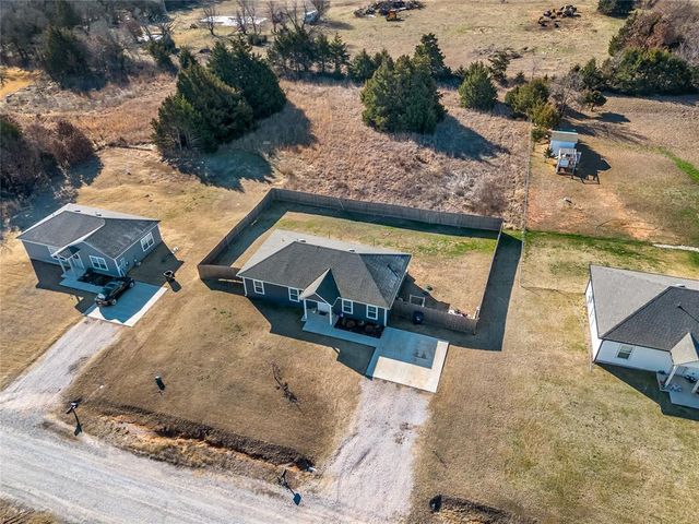 5331 Bluestem Avenue, Guthrie, OK 73044