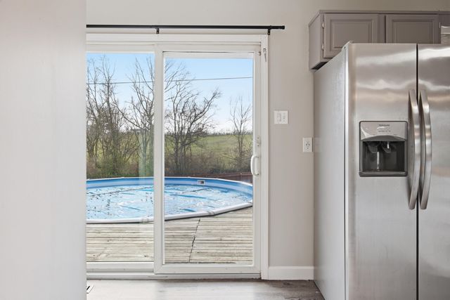 1003 Ravenwood Drive, Lawrenceburg, KY 40342