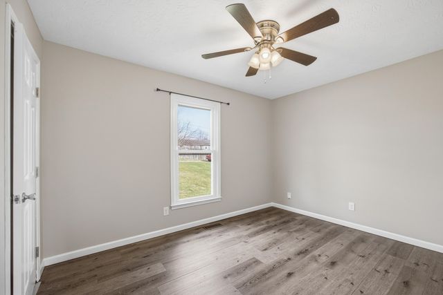 1003 Ravenwood Drive, Lawrenceburg, KY 40342