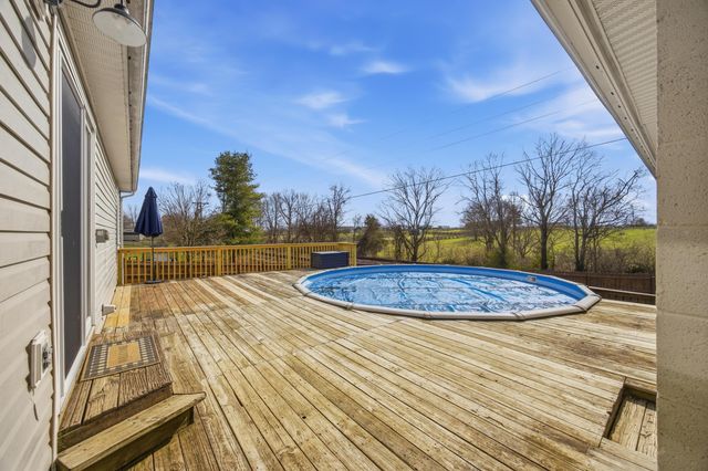 1003 Ravenwood Drive, Lawrenceburg, KY 40342