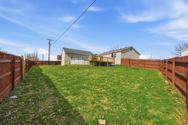 1003 Ravenwood Drive, Lawrenceburg, KY 40342