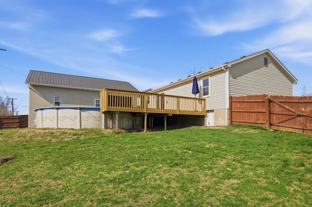 1003 Ravenwood Drive, Lawrenceburg, KY 40342