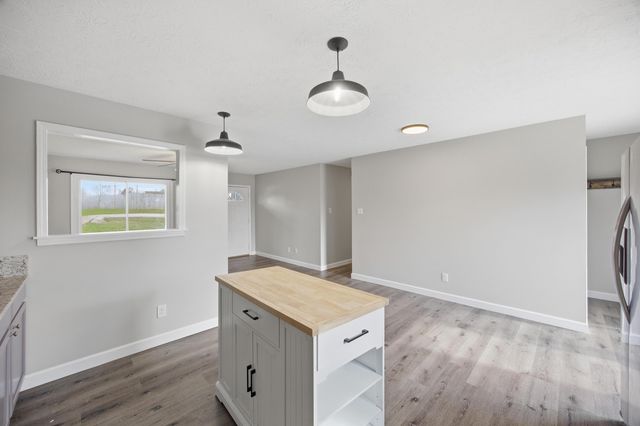 1003 Ravenwood Drive, Lawrenceburg, KY 40342