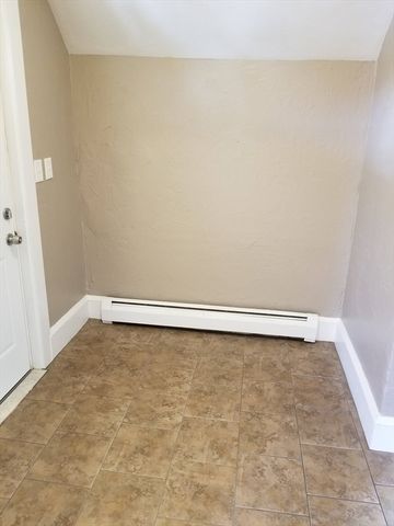 49 Hillside Ave 1, Everett, MA 02149