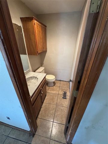 11305 Quail Creek Road, Oklahoma City, OK 73120
