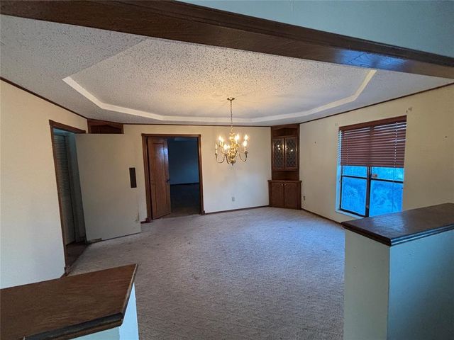 11305 Quail Creek Road, Oklahoma City, OK 73120