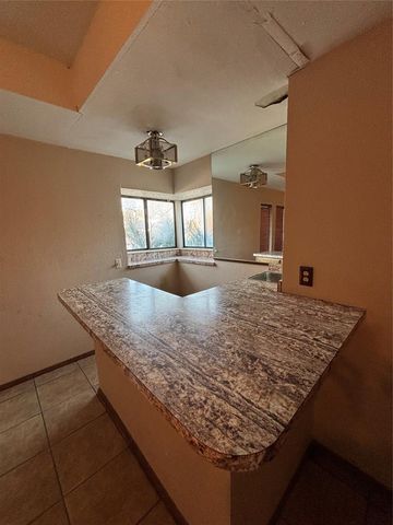 11305 Quail Creek Road, Oklahoma City, OK 73120