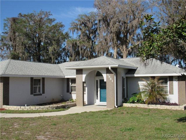 7961 W Riverbend Road, Crystal River, FL 34428