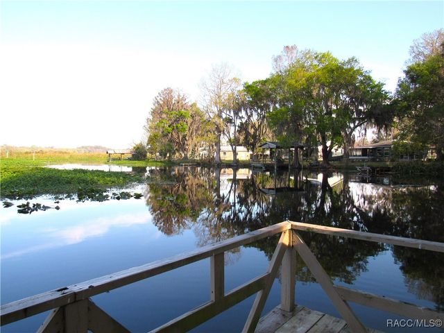 7961 W Riverbend Road, Crystal River, FL 34428