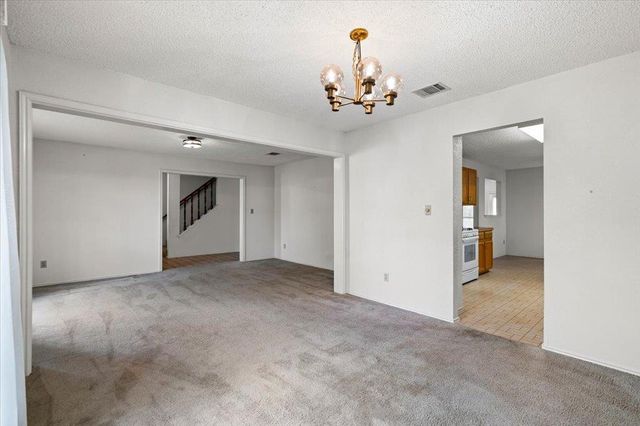 12036 Lincolnshire DR, Austin, TX 78758