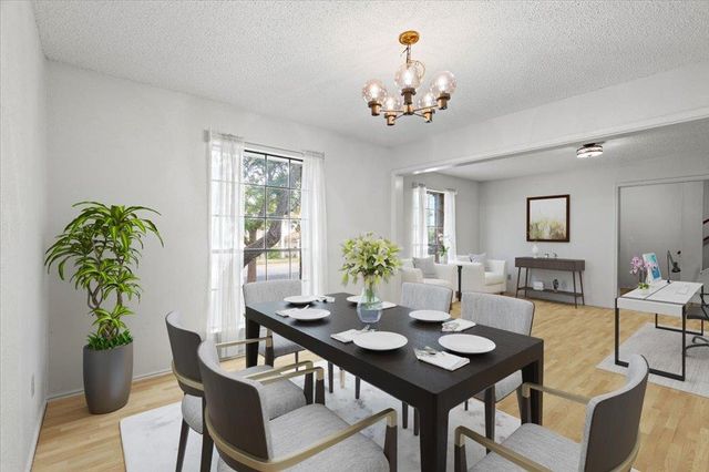 12036 Lincolnshire DR, Austin, TX 78758