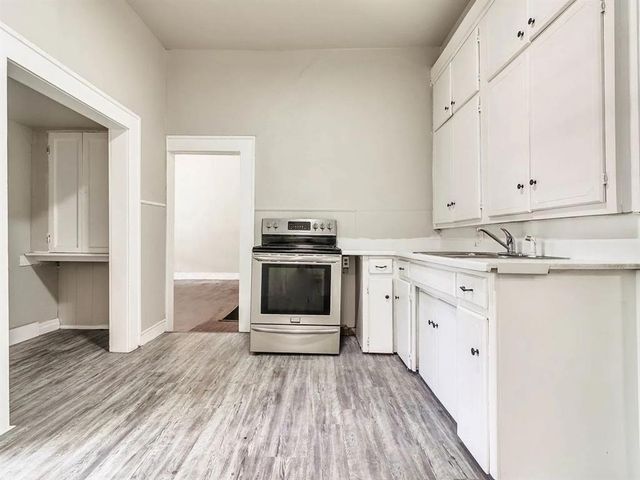 1740 NW 11th Street A, Oklahoma City, OK 73106