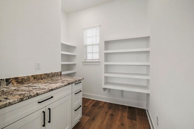 5628 Marigold Mile Drive, Magnolia, TX 77354