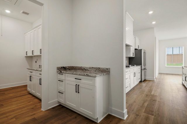 5628 Marigold Mile Drive, Magnolia, TX 77354