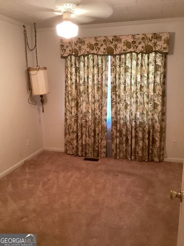 167 Fortune Loop Road, Swainsboro, GA 30401