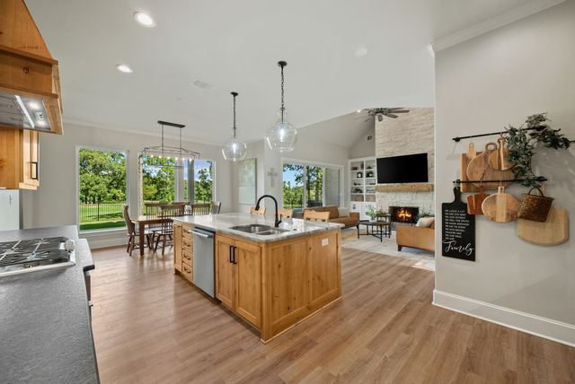 1909 County Road 3506, Bullard, TX 75757