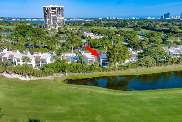 1731 Presidential Way C-203, West Palm Beach, FL 33401