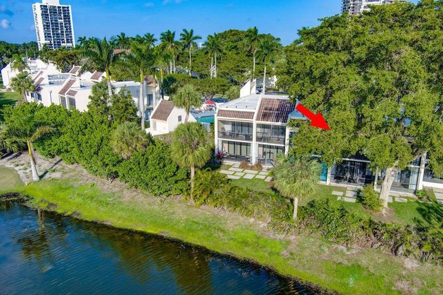 1731 Presidential Way C-203, West Palm Beach, FL 33401
