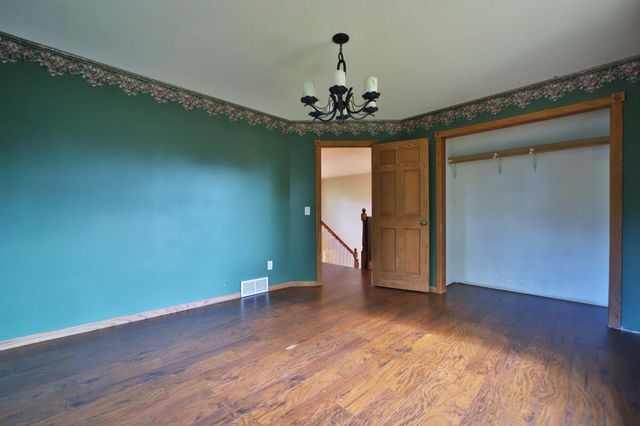 420 Wisconsin Avenue SW, Staples, MN 56479