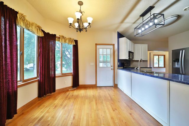 420 Wisconsin Avenue SW, Staples, MN 56479