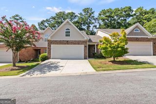 4617 Eden Ridge Drive, Acworth, GA 30101