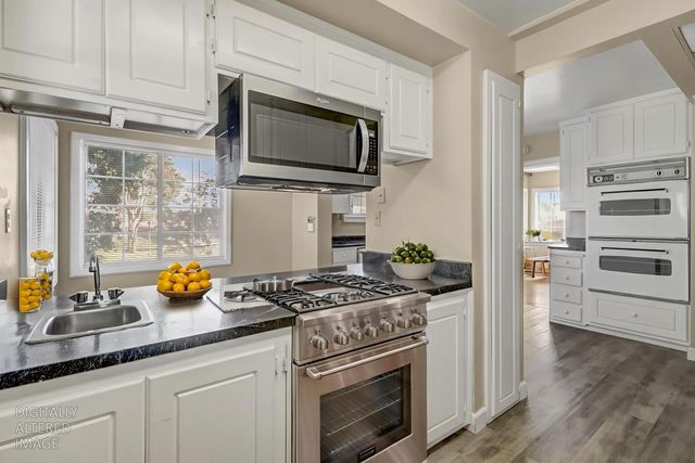 2763 Coleman Way, Sacramento, CA 95818