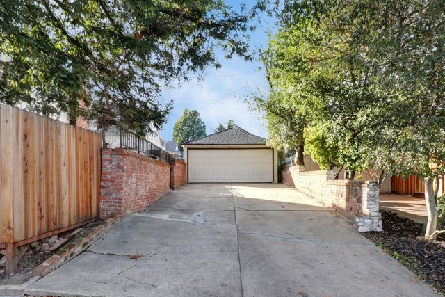 2763 Coleman Way, Sacramento, CA 95818