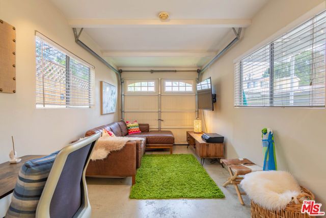 851 Oxford Avenue, Marina Del Rey, CA 90292