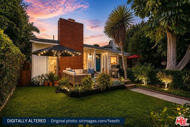 851 Oxford Avenue, Marina Del Rey, CA 90292