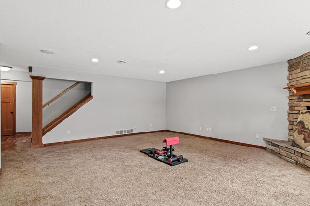 2417 87th Trail N, Brooklyn Park, MN 55443