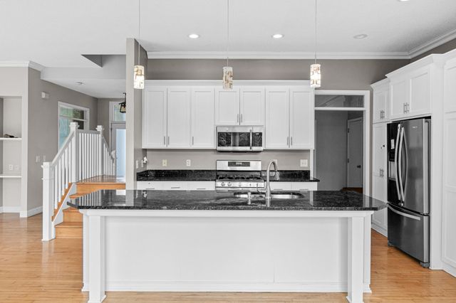 2417 87th Trail N, Brooklyn Park, MN 55443