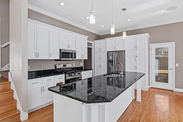 2417 87th Trail N, Brooklyn Park, MN 55443