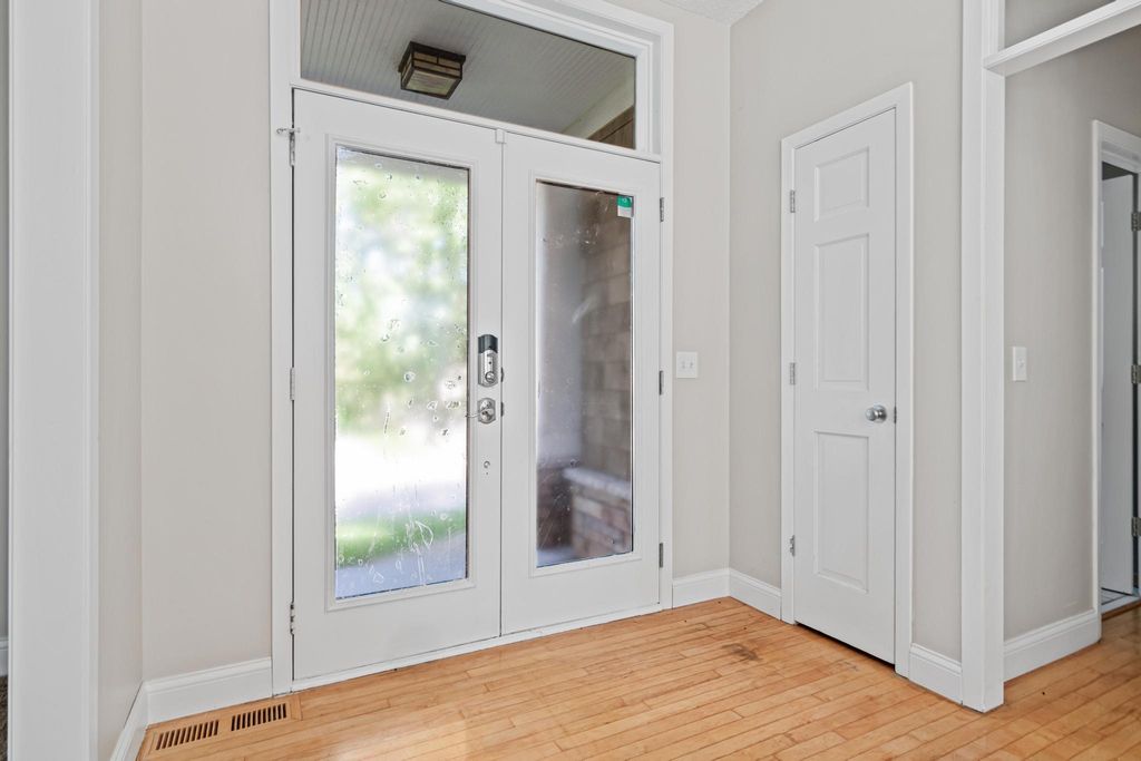 2417 87th Trail N, Brooklyn Park, MN 55443 — photo 4