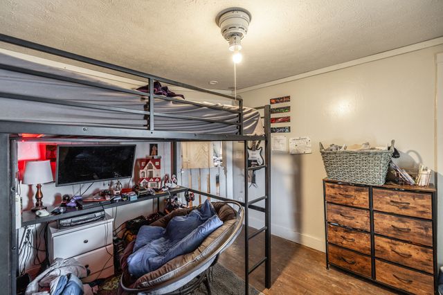 302 Edgewood St, Lafayette, TN 37083