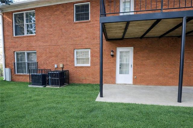 6682 Chupp Road B, Lithonia, GA 30058