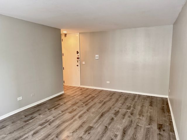 539 W Stratford Place 202, Chicago, IL 60657