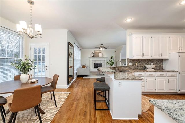 12734 Flint Lane, Overland Park, KS 66213