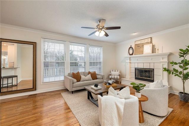 12734 Flint Lane, Overland Park, KS 66213