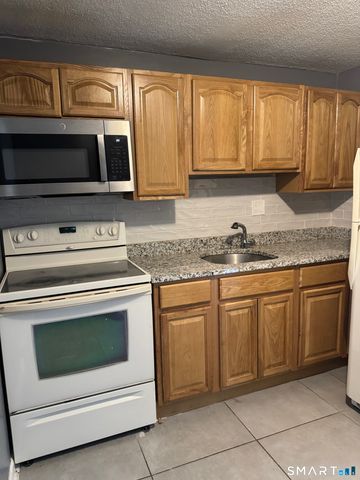 356 Franklin Avenue APT B1, Hartford, CT 06114