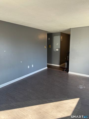 356 Franklin Avenue APT B1, Hartford, CT 06114