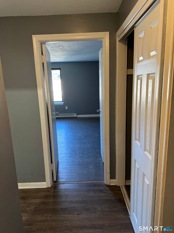 356 Franklin Avenue APT B1, Hartford, CT 06114