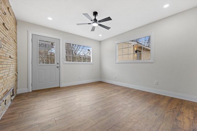 4821 N 53rd STREET, Milwaukee, WI 53218