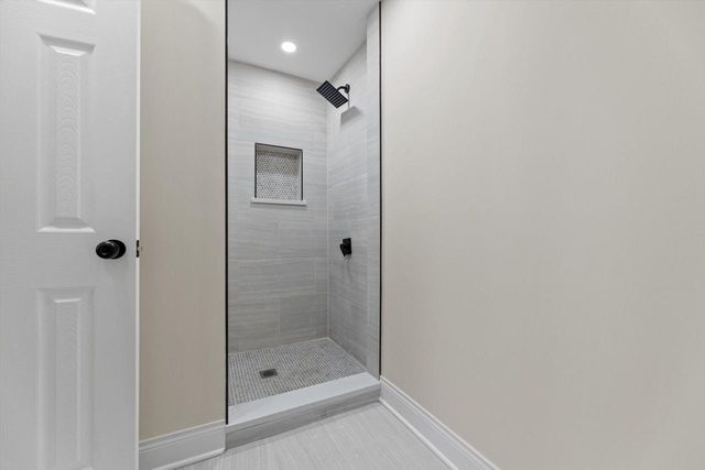 4821 N 53rd STREET, Milwaukee, WI 53218